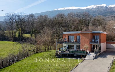 /international/fr/thoiry-rhone-310108596453/