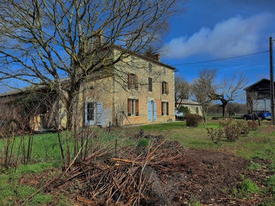 /international/fr/duras-aquitaine-310098419242/