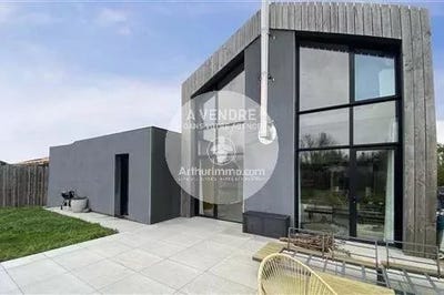 /international/fr/corsept-pays-de-la-loire-310099839909/