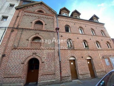 /international/fr/doullens-picardie-310100830882/