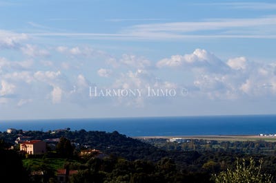 /international/fr/bastelicaccia-corsica-310108407263/