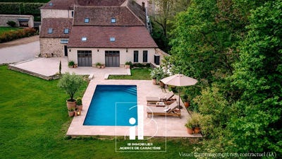 /international/fr/fleury-en-biere-ile-de-france-310107333402/