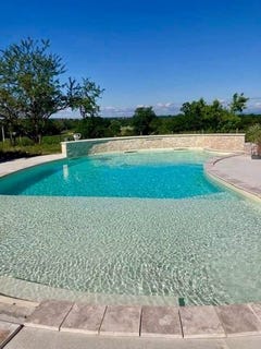 /international/fr/saint-denis-les-bourg-rhone-310106222134/
