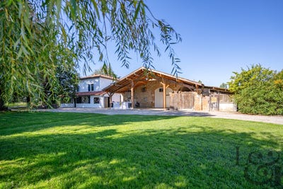 /international/fr/casseneuil-aquitaine-310107068860/