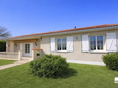 /international/fr/linars-charente-310106283116/