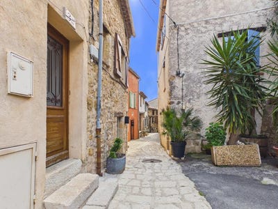 /international/fr/callian-provence-alpes-cote-d-azur-310109014945/