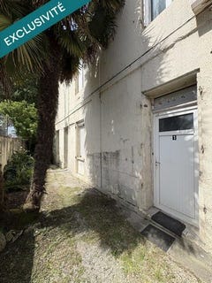 /international/fr/saintes-charente-310108566300/