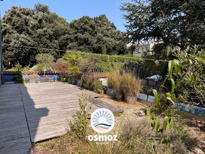 /international/fr/la-rochelle-charente-310108057313/