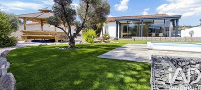/international/fr/pourrieres-provence-alpes-cote-d-azur-310109074647/