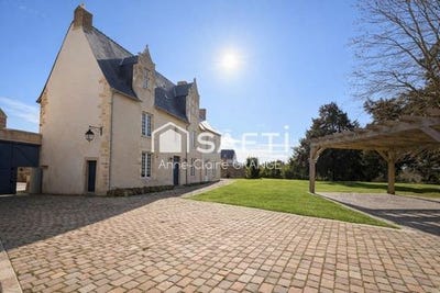 /international/fr/coulans-sur-gee-pays-de-la-loire-310106192624/