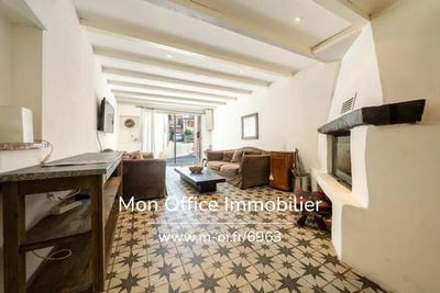 /international/fr/crots-provence-alpes-cote-d-azur-310109151429/