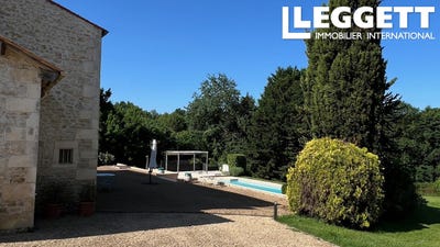 /international/fr/tonnay-charente-charente-310107899097/