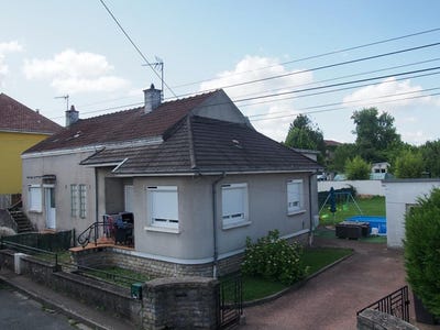 /international/fr/10-rue-de-tournus-montceau-les-mines-burgundy-310100697555/