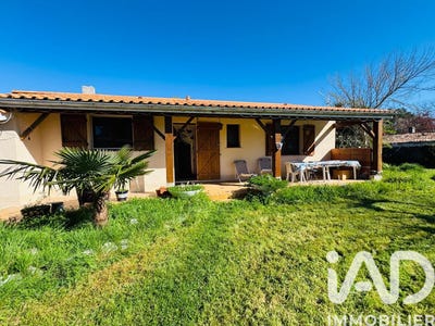 /international/fr/soulac-sur-mer-aquitaine-310104512124/