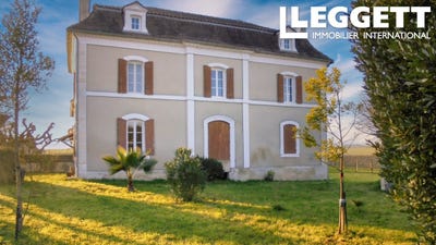 /international/fr/yviers-charente-310096791142/