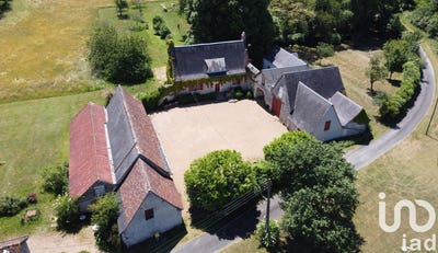 /international/fr/luynes-centre-val-de-loire-310099943517/