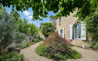 /international/fr/baume-les-dames-franche-comte-310102644630/