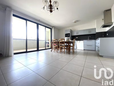 /international/fr/tours-centre-val-de-loire-310100289405/