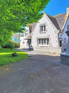/international/fr/plouzevede-brittany-310107597063/