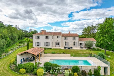 /international/fr/saint-vincent-sur-graon-pays-de-la-loire-310101353226/
