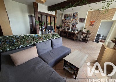/international/fr/la-chapelle-en-serval-picardie-310108864406/