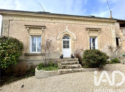 /international/fr/neuille-le-lierre-centre-val-de-loire-310105250586/