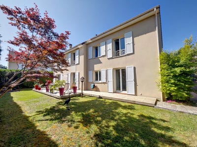 /international/fr/verneuil-sur-seine-ile-de-france-310100876124/?lang=zh-cn