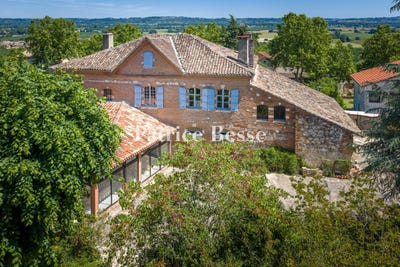 /international/fr/valence-d-agen-midi-pyrenees-310108866463/