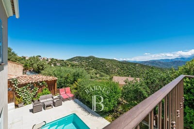 /international/fr/l-ile-rousse-corsica-310108088903/
