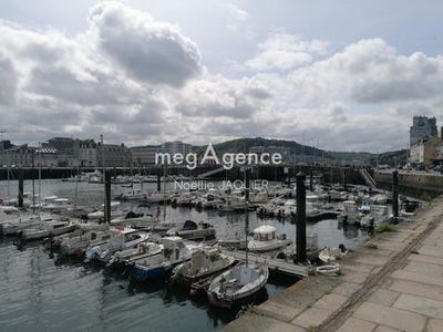 /international/fr/cherbourg-en-cotentin-la-basse-normandie-310100498279/