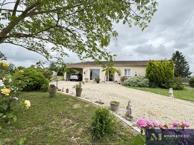 /international/fr/barbezieux-saint-hilaire-charente-310100415173/