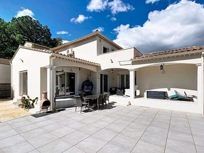 /international/fr/sabran-languedoc-roussillon-310106877203/