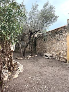 /international/fr/boulbon-provence-alpes-cote-d-azur-310110202776/