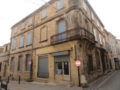 /international/fr/saint-gilles-languedoc-roussillon-310108430962/