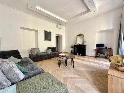 /international/fr/ajaccio-corsica-310106804867/