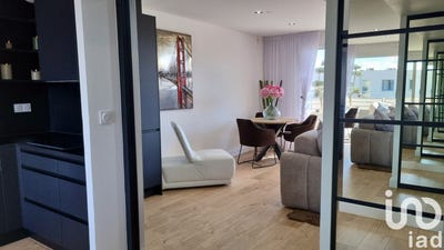 /international/fr/pezenas-languedoc-roussillon-310105377538/