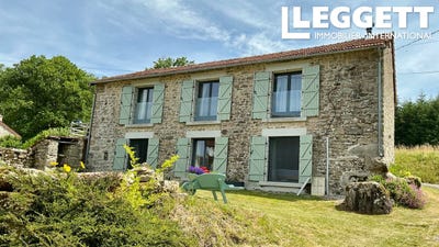 /international/fr/royere-de-vassiviere-limousin-310108892601/