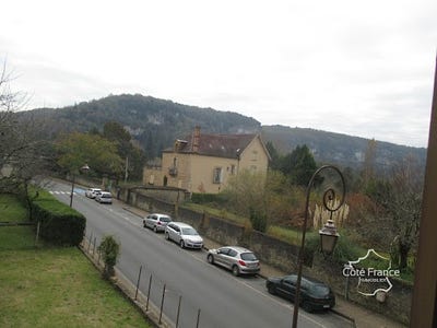 /international/fr/eyzies-de-tayac-sireuil-aquitaine-310108305958/