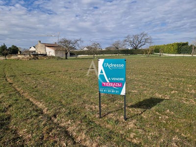/international/fr/doue-en-anjou-pays-de-la-loire-310106792433/