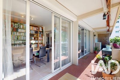 /international/fr/la-garde-provence-alpes-cote-d-azur-310108262278/