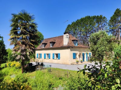 /international/fr/salies-de-bearn-aquitaine-310104492629/