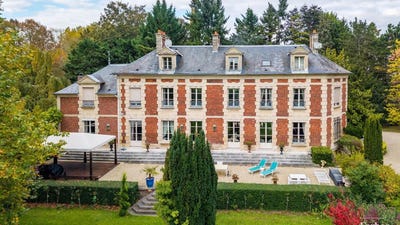 /international/fr/chantilly-picardie-310110359077/