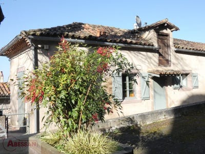/international/fr/cordes-sur-ciel-midi-pyrenees-310105924645/