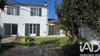 /international/fr/la-flotte-charente-310106413833/