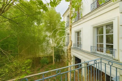 /international/fr/34-avenue-gambetta-sevres-charente-310099002523/