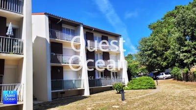/international/fr/jard-sur-mer-pays-de-la-loire-120085729383/