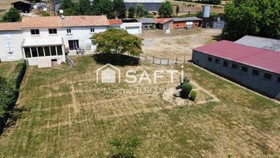 /international/fr/saint-pierre-du-chemin-pays-de-la-loire-310101387507/