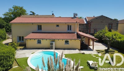 /international/fr/mornand-en-forez-rhone-310108456179/