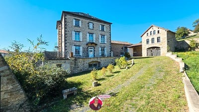 /international/fr/le-vernet-chameane-auvergne-310109094693/
