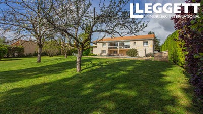 /international/fr/fleac-charente-120091652516/
